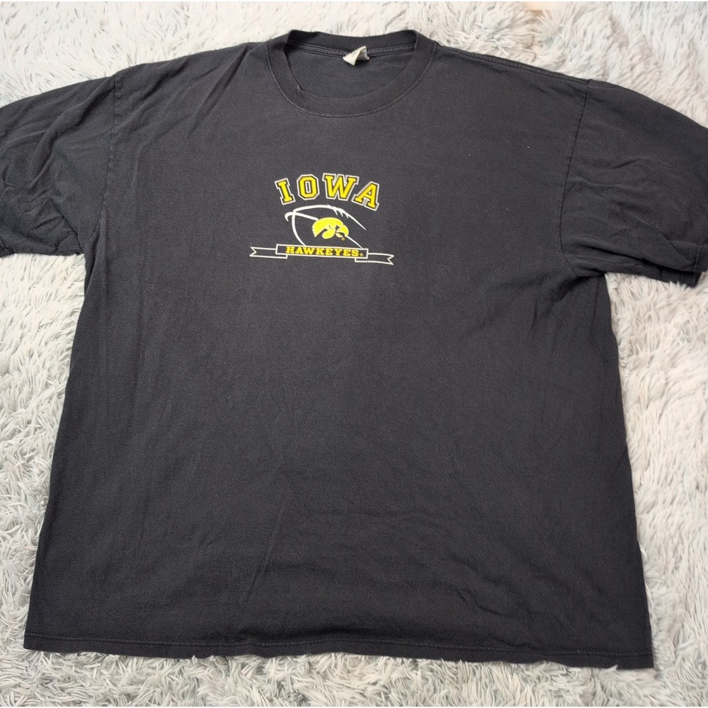 Vintage Iowa Hawkeyes Shirt Mens 2XL Black Tee Short Sleeve University Athletic